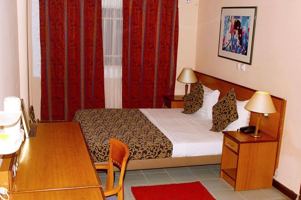 Grand Casamora Hotel Ogbodjo 외부 사진
